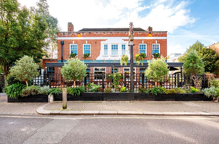 Castle Pubs - The Jolly Gardeners