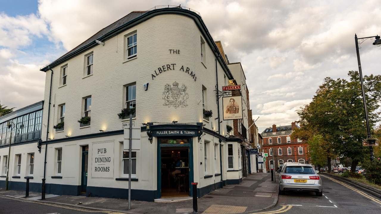 The Albert Arms, Esher