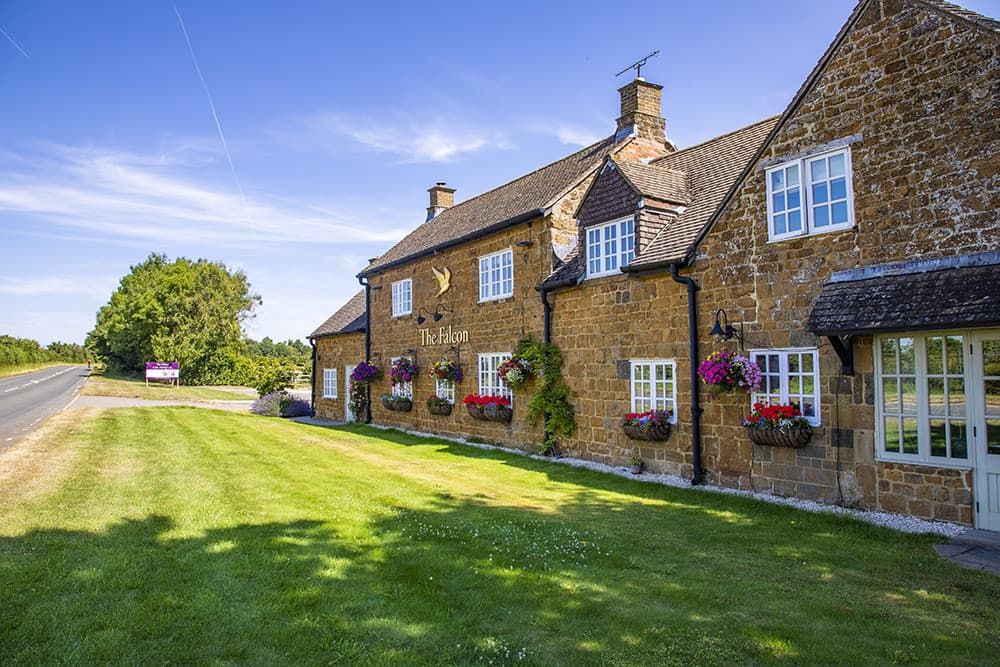 Brunning & Price - The Falcon at Warmington