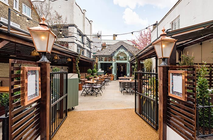 Castle Pubs - The Lamb