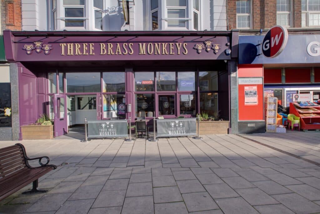 Three Brass Monkeys (Bridlington)