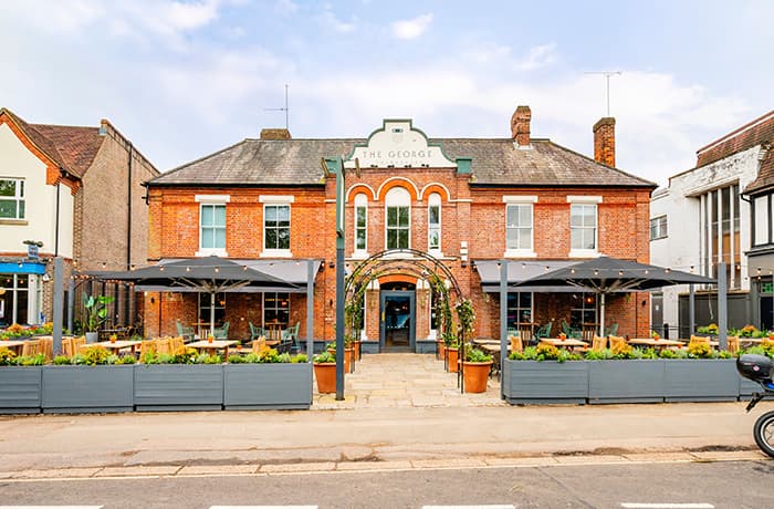 Castle Pubs - The George of Harpenden