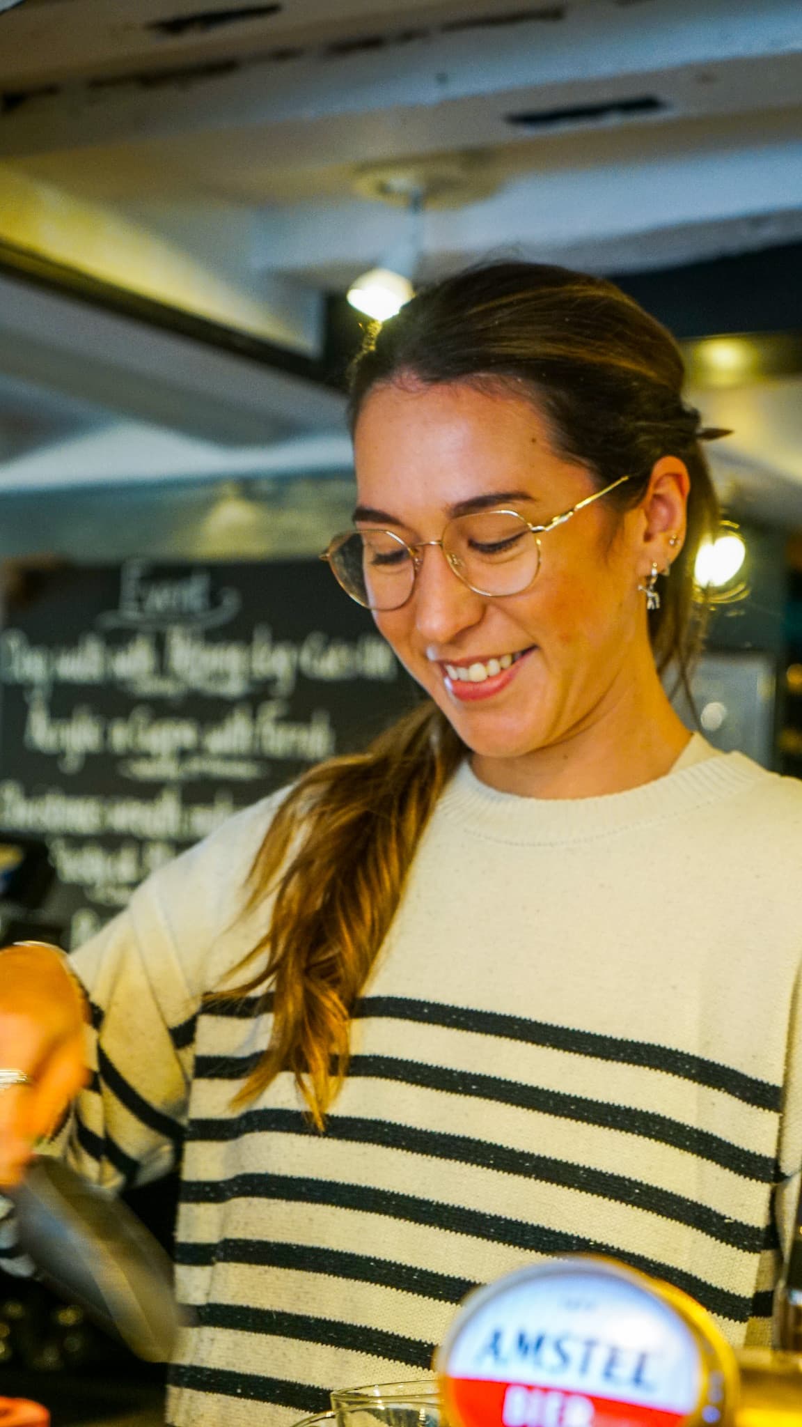 Brunning & Price - The Leather Bottle