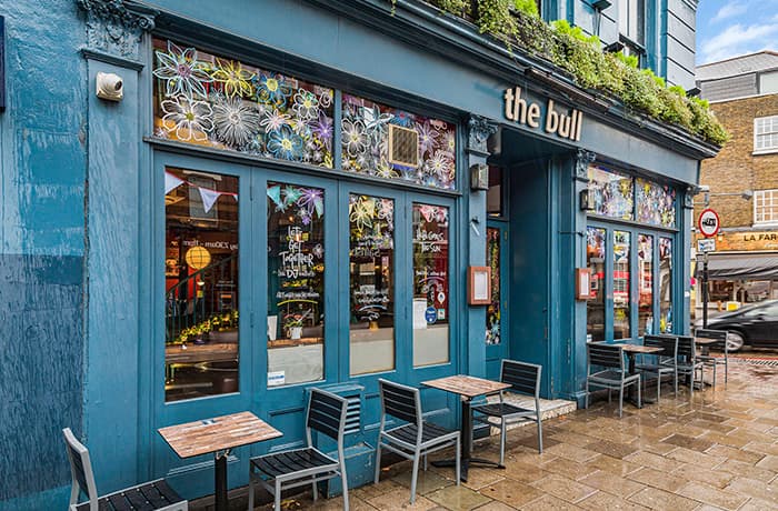 Castle Pubs - The Bull