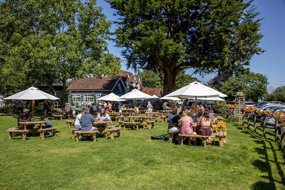 Brunning & Price - The White Hart
