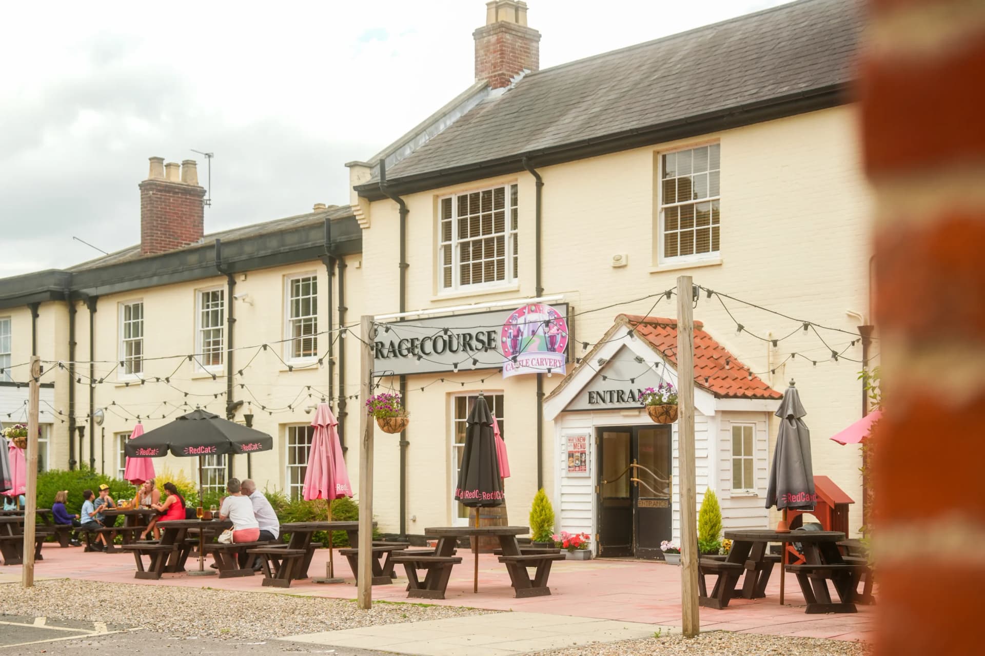 Castle Carvery – Racecourse