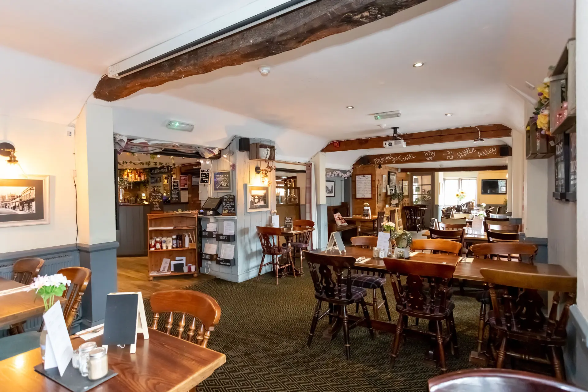 Coach & Horses