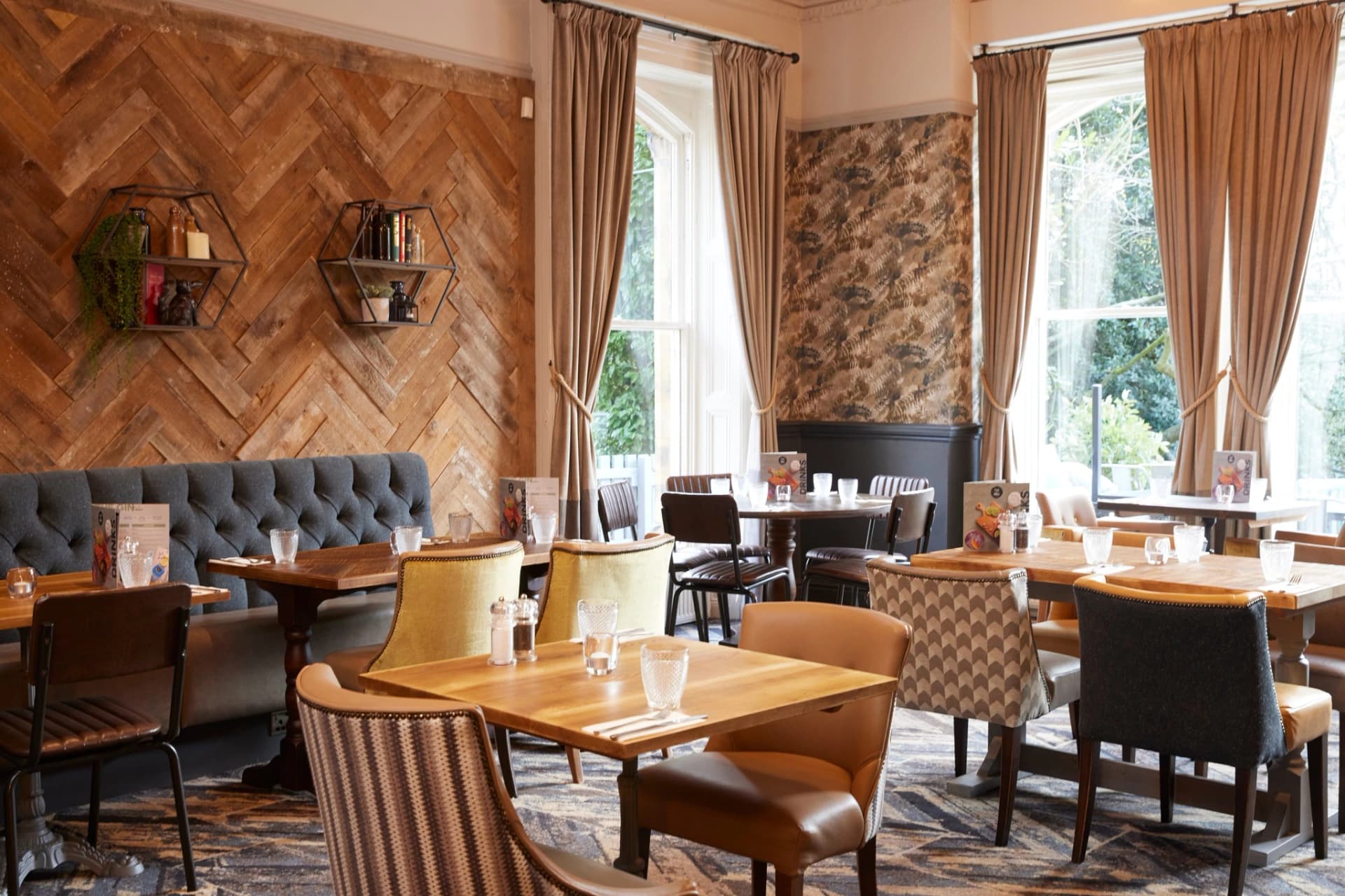 Holmfield Arms