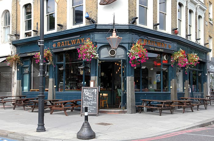 Castle Pubs - The Railway, Clapham