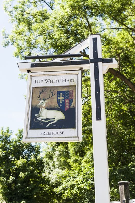 Brunning & Price - The White Hart