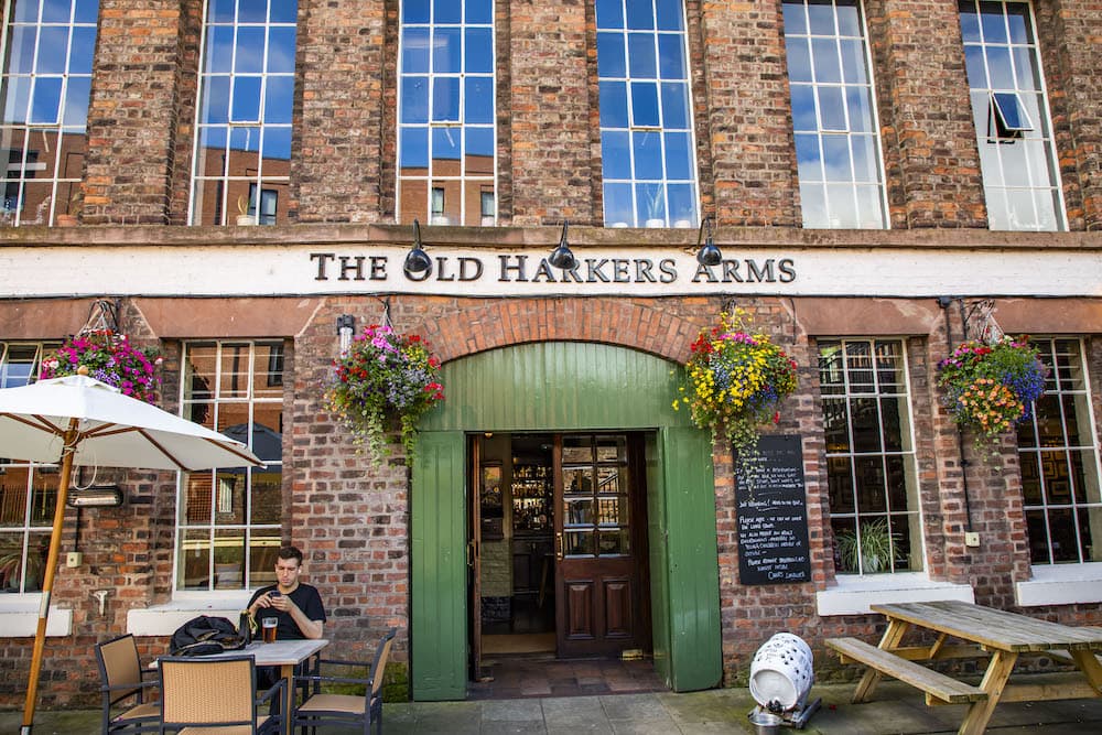 Brunning & Price - The Old Harkers Arms