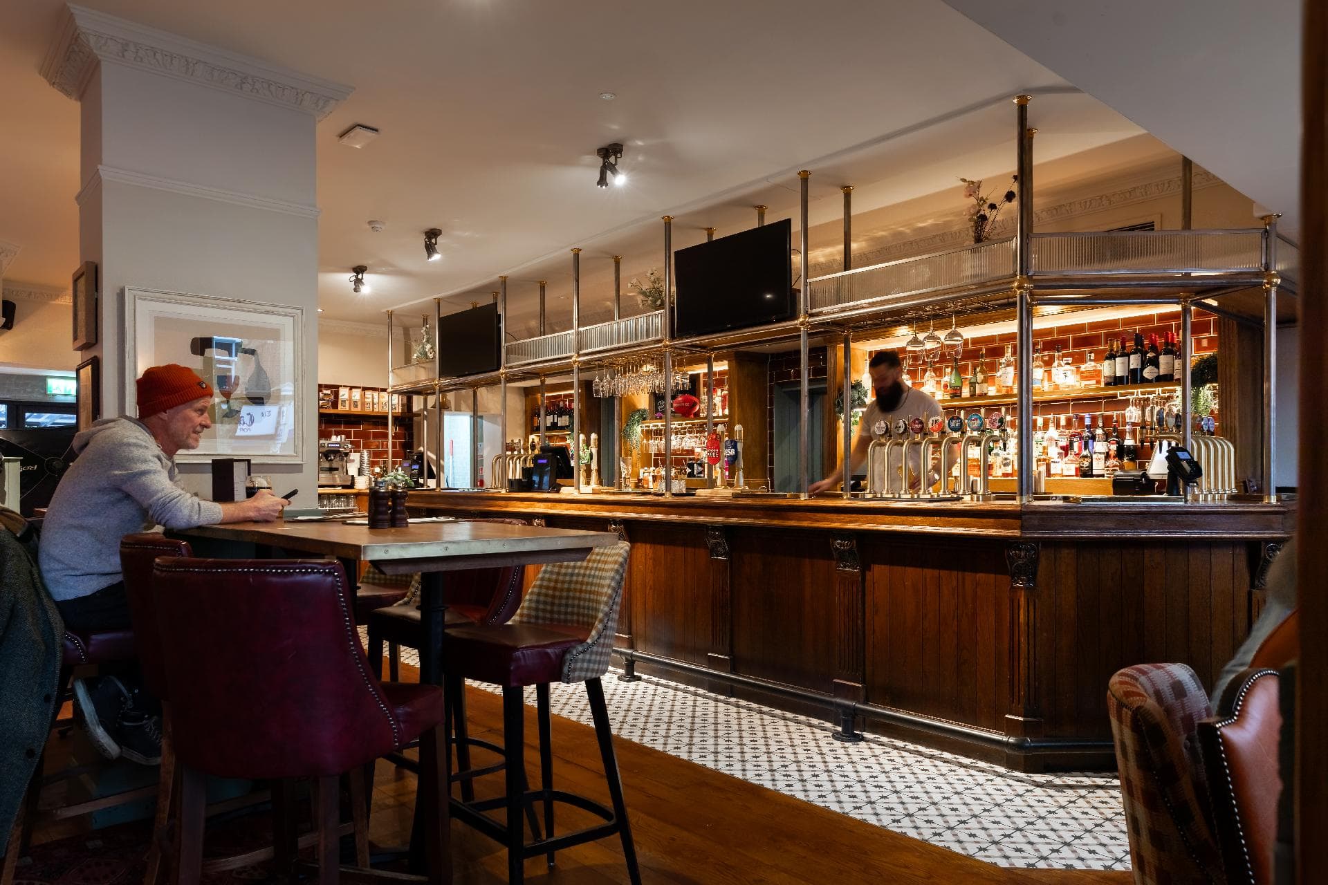 The Drayton Court, Ealing