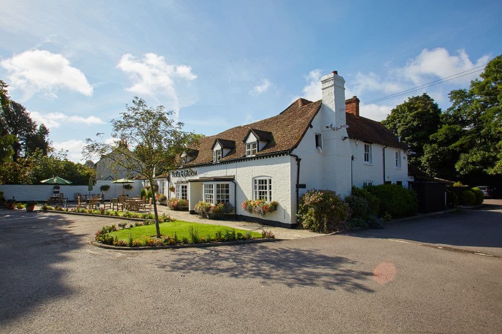Brunning & Price - The Horse & Groom