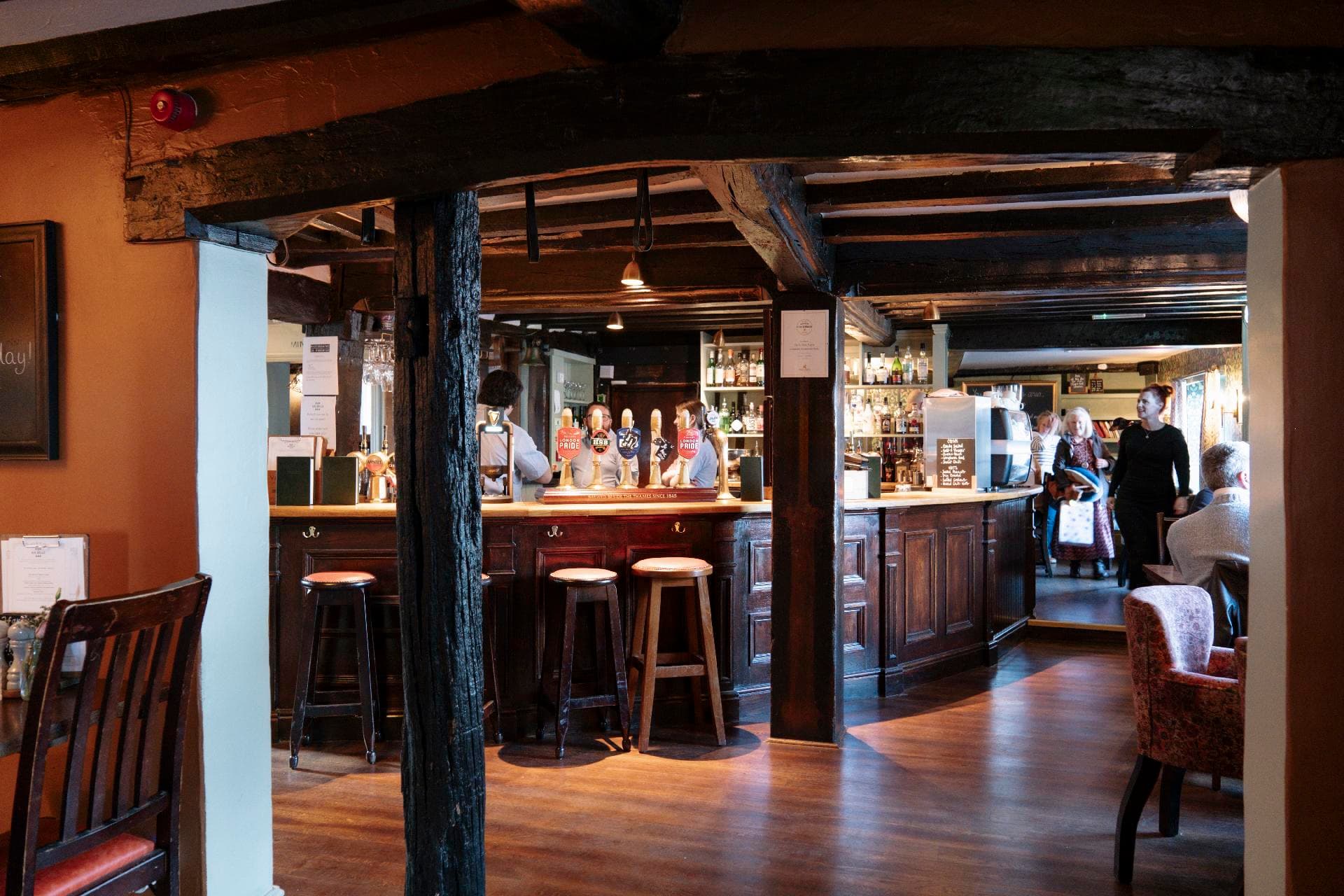 The Six Bells, Thame