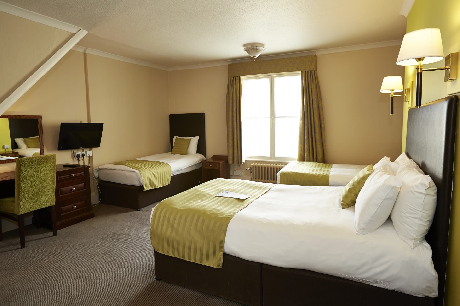 Red Lion Hotel