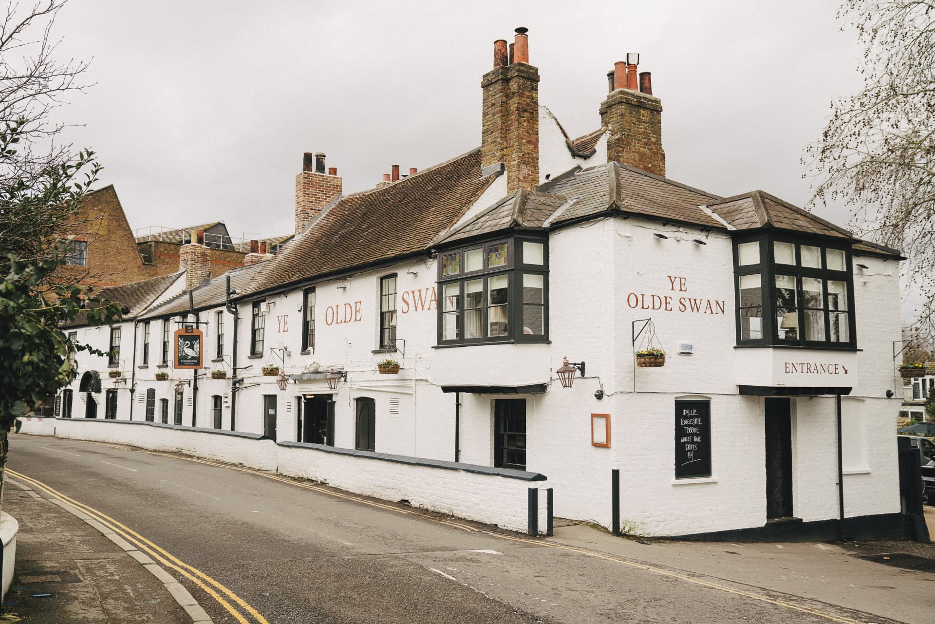 Ye Olde Swan