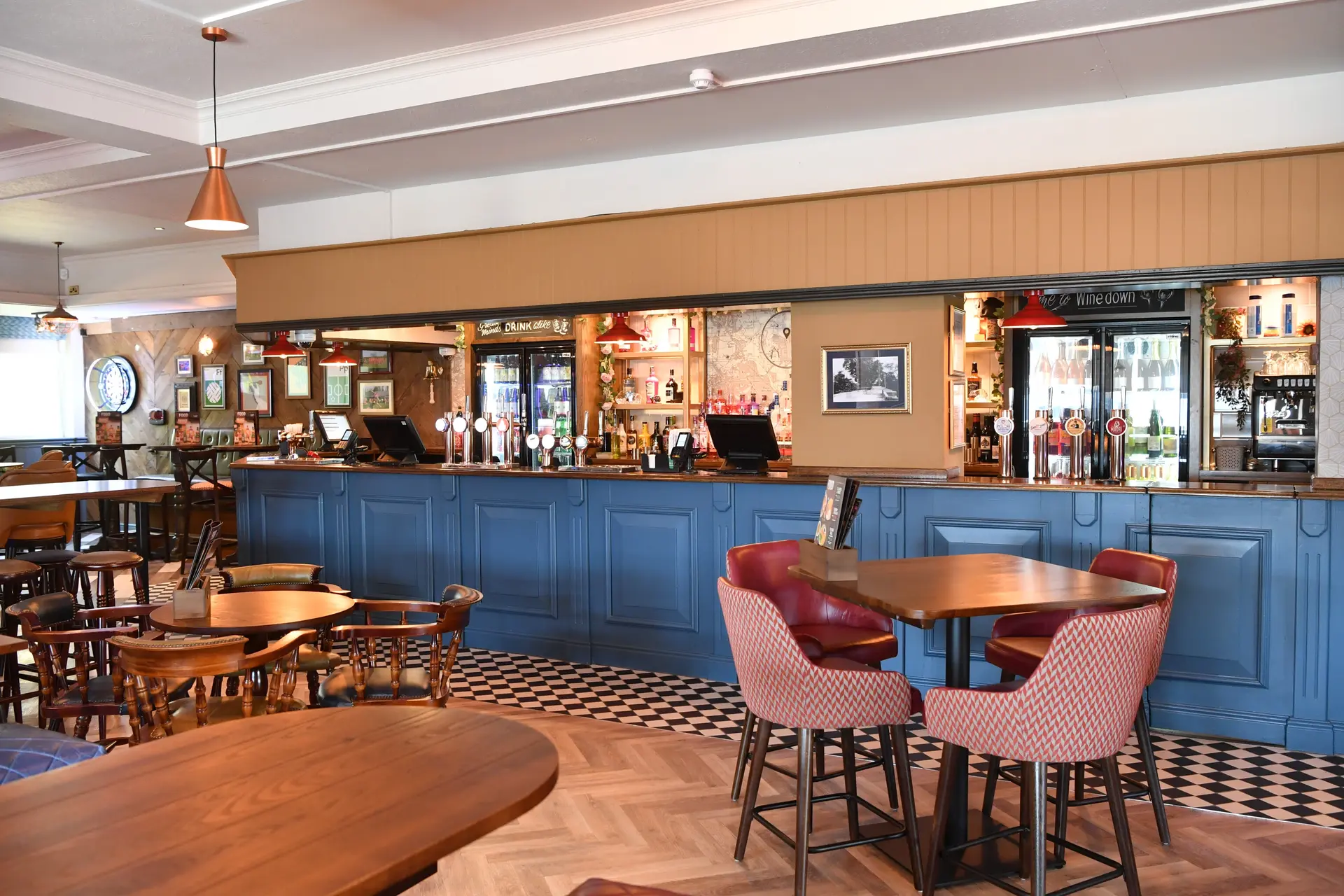 Cat & Fiddle