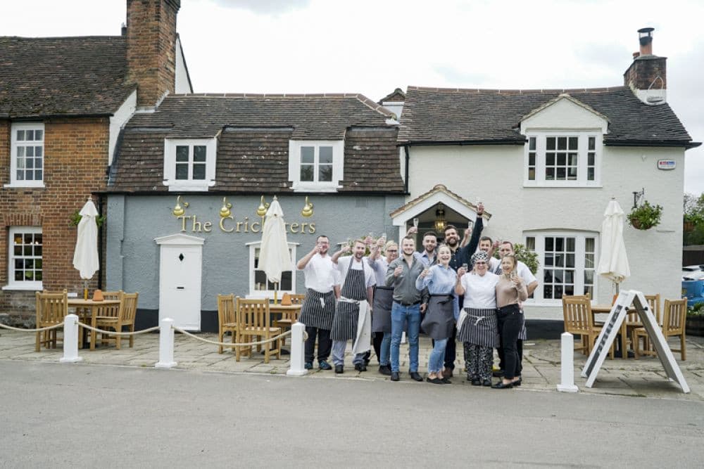 Brunning & Price - The Cricketers