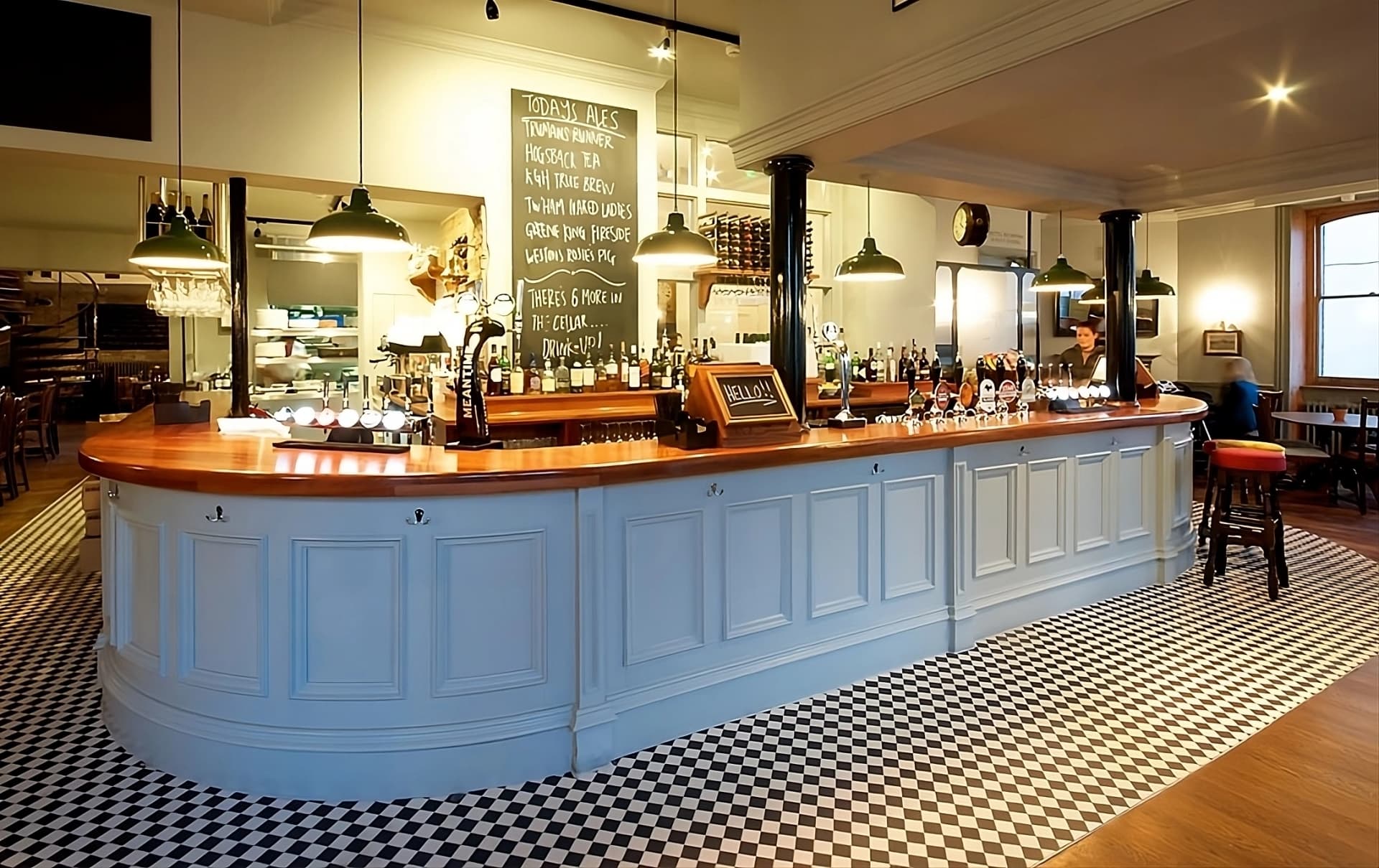Kew Gardens Hotel