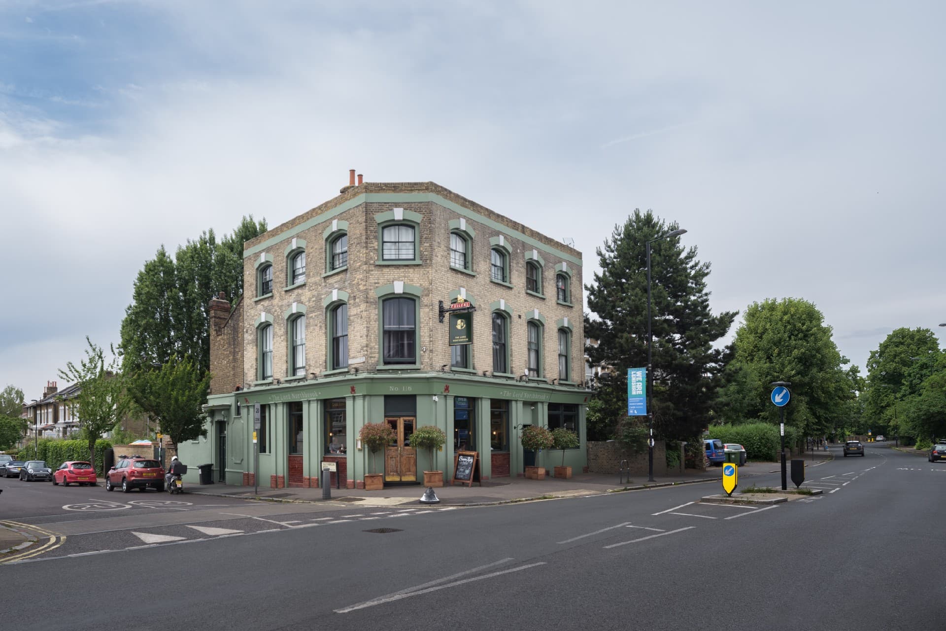 The Lord Northbrook, Lee