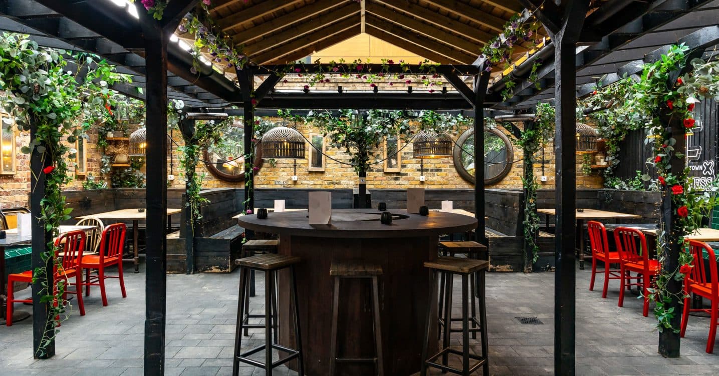 Lock Tavern