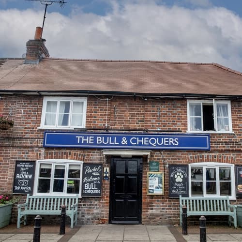 Bull & Chequers