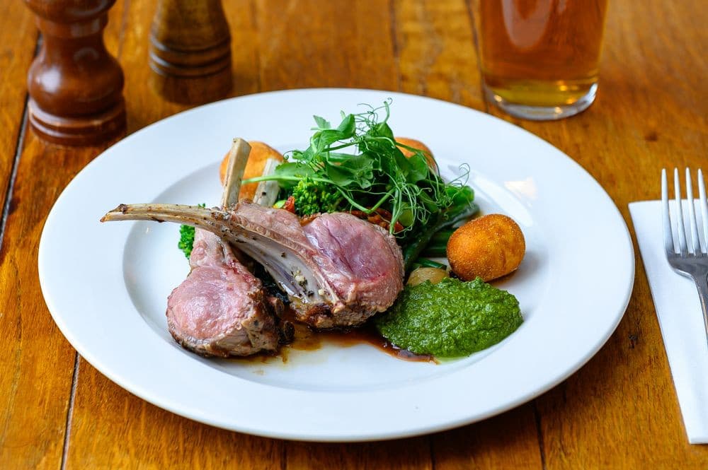 Brunning & Price - The Queens Arms
