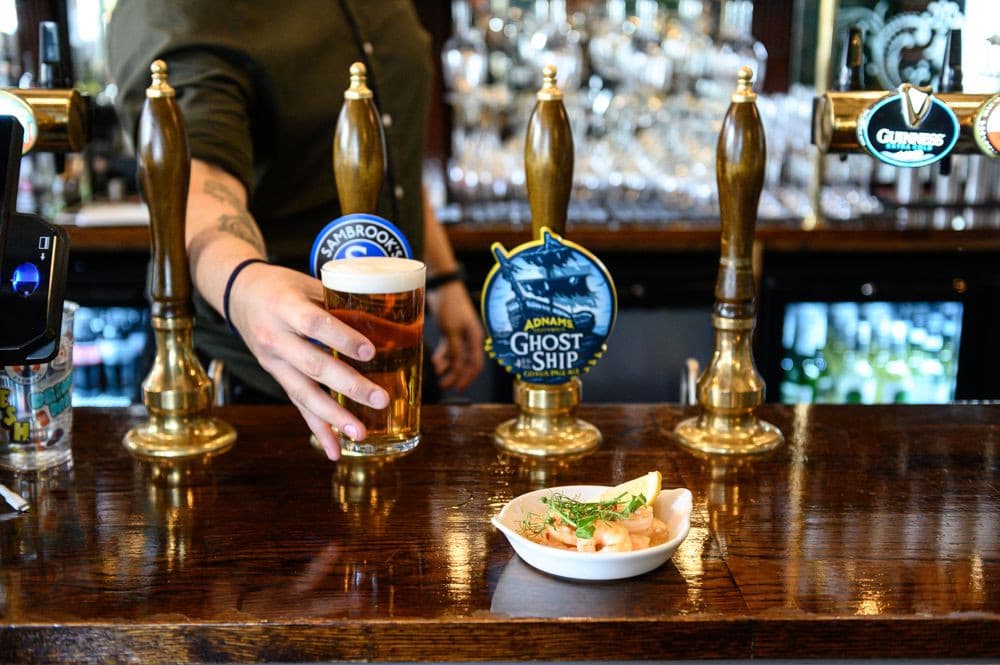 Brunning & Price - The Queens Arms