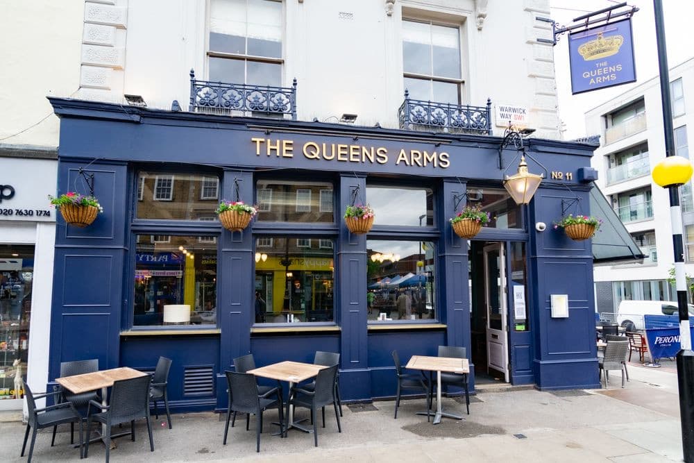 Brunning & Price - The Queens Arms
