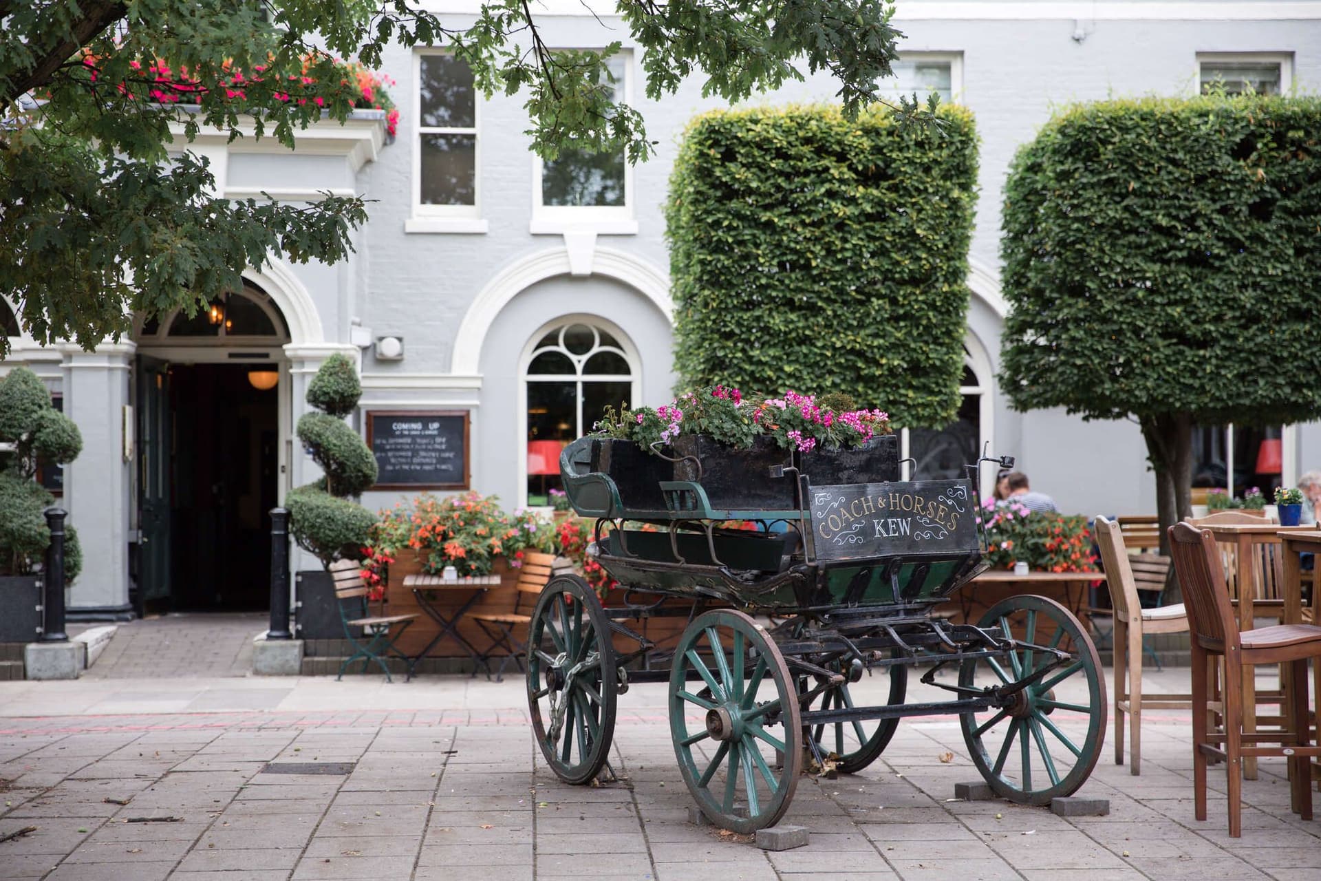 Coach & Horses, Kew