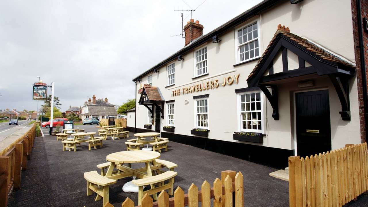 The Traveller's Joy, Emsworth