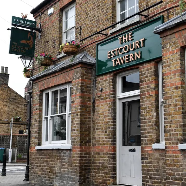 Estcourt Tavern