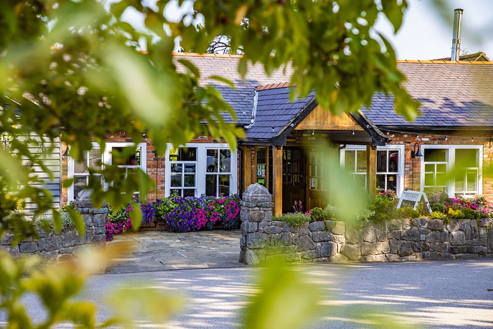 Brunning & Price - Pen-y-Bryn