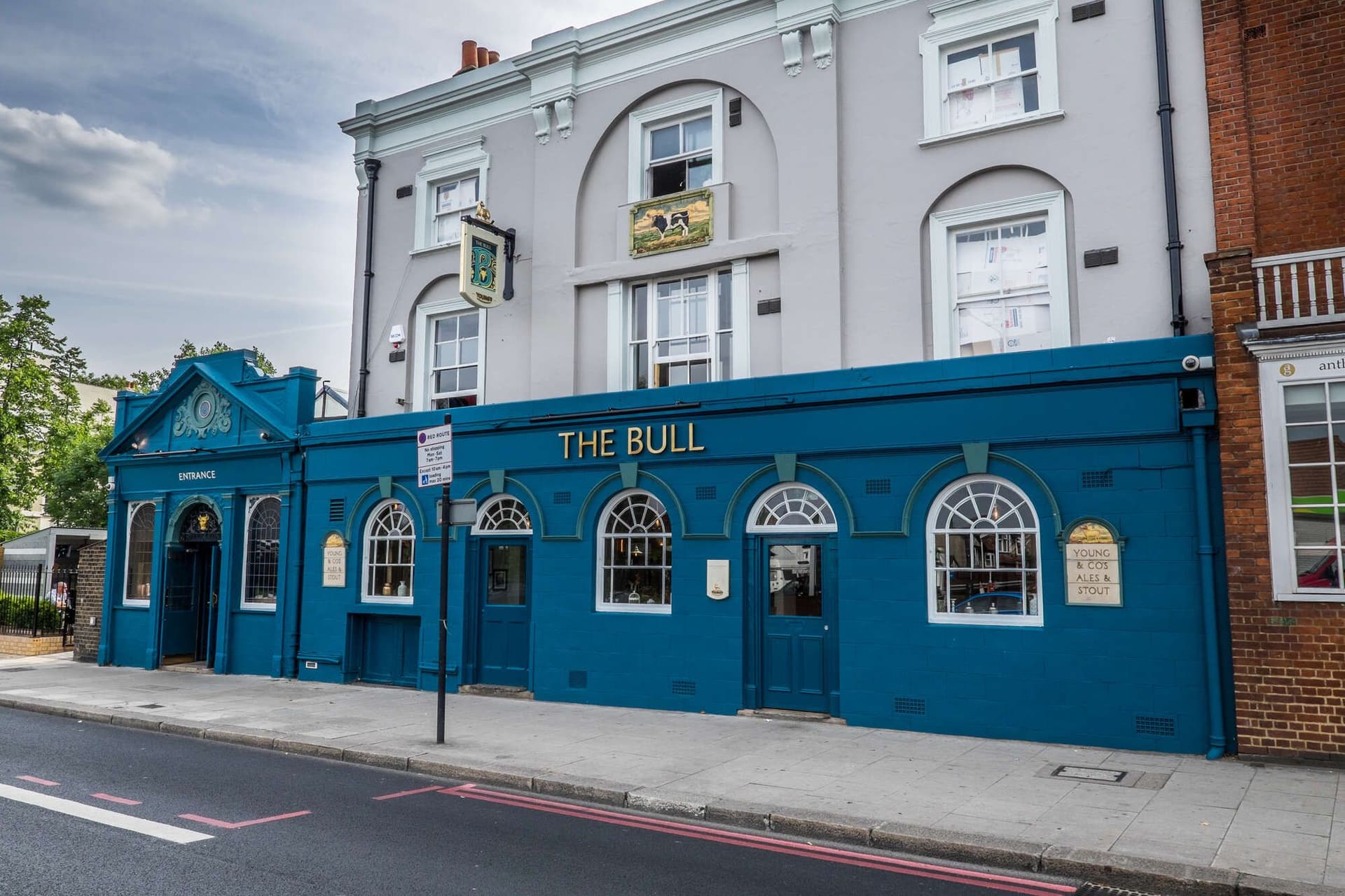 Bull, Streatham