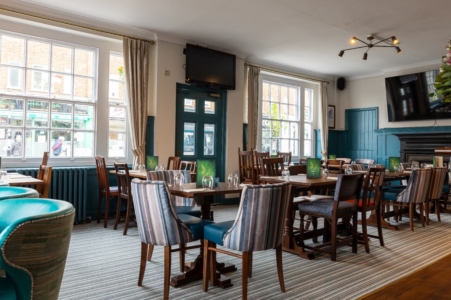 The Admiral Nelson Whitton