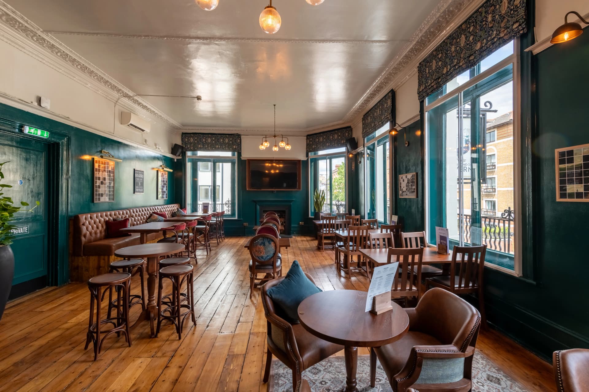 North London Tavern