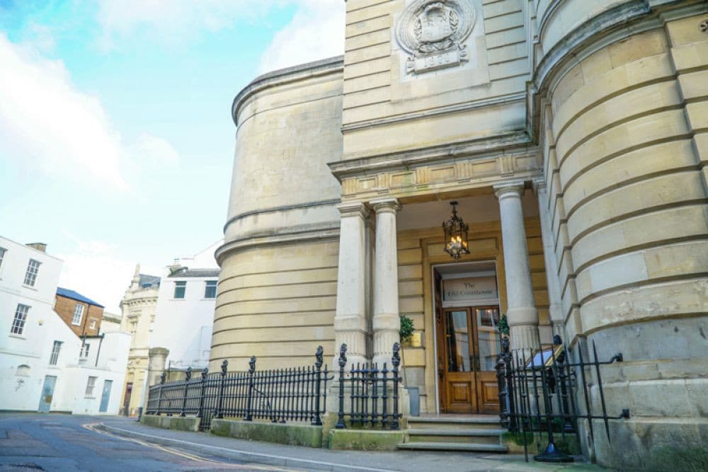 Brunning & Price - The Old Courthouse