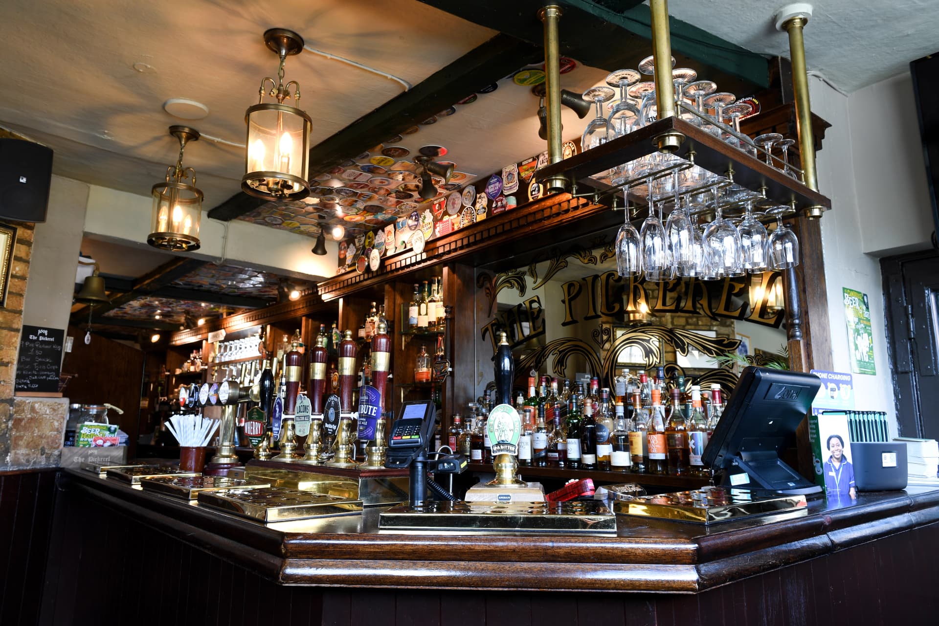Pickerel Inn