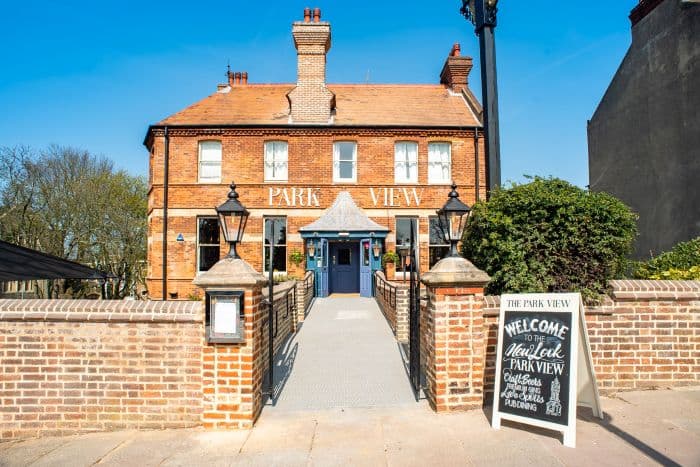 Castle Pubs - The Park View