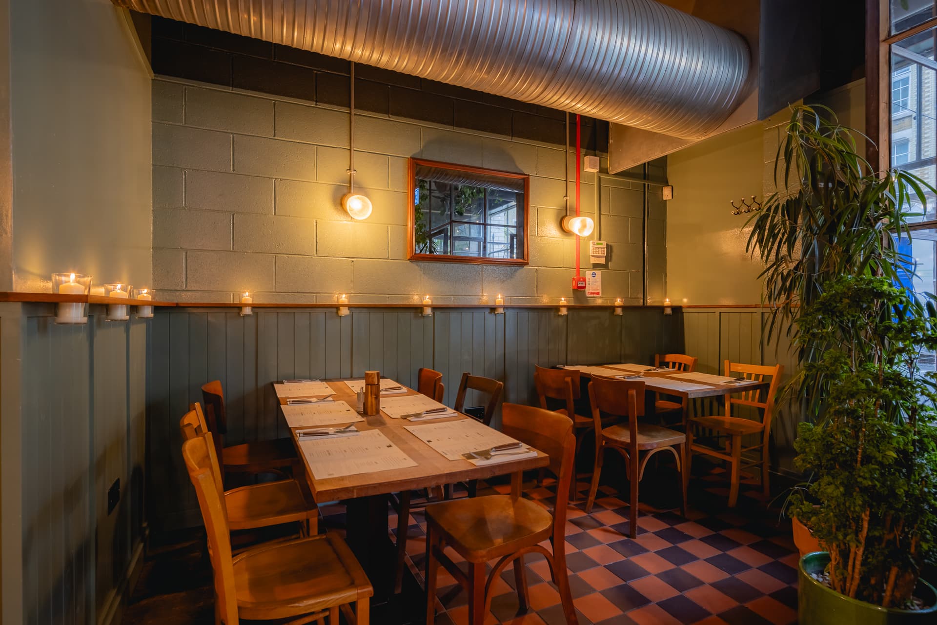 Flat Iron - Shoreditch