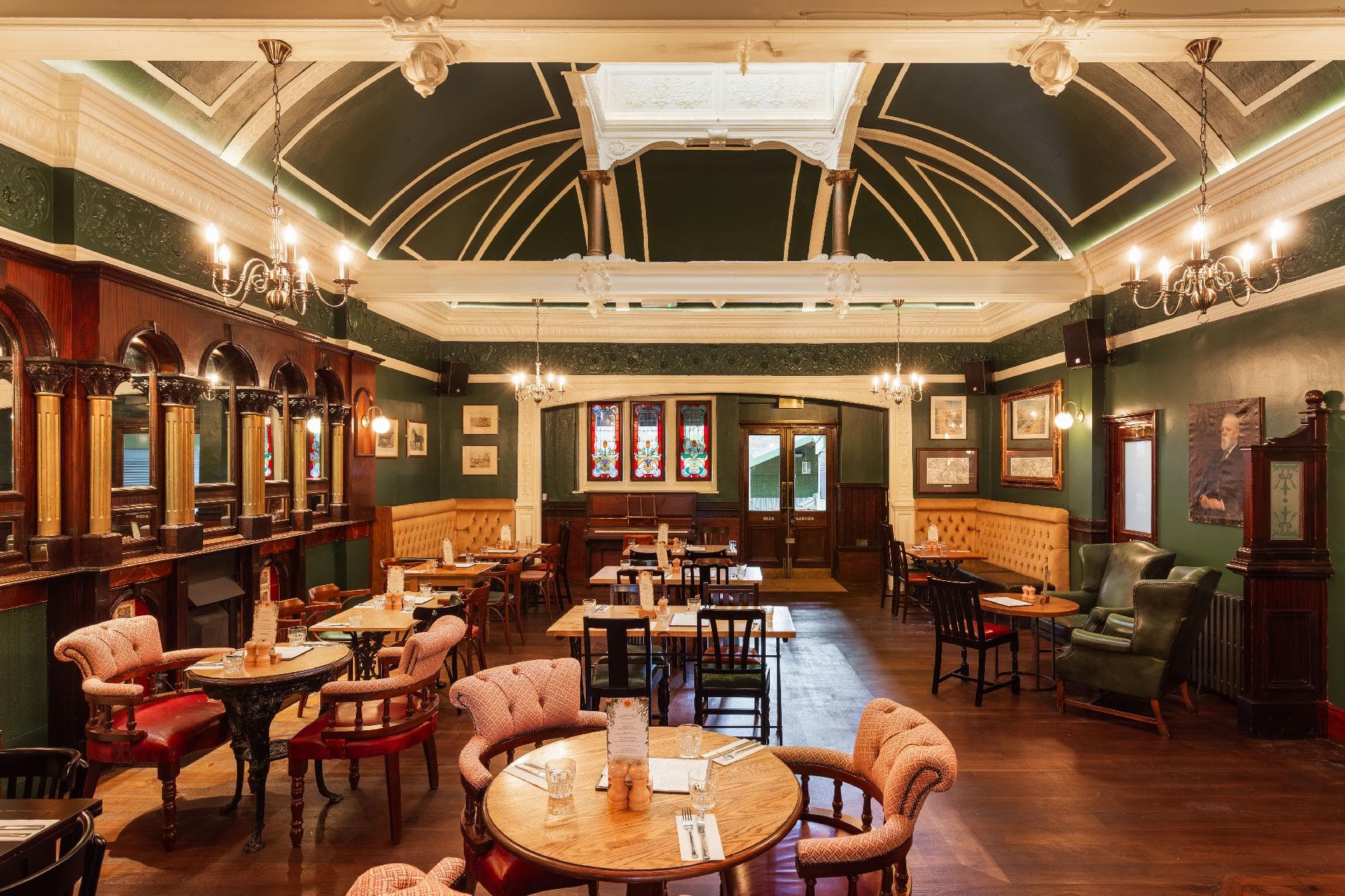 The Great Northern Railway Tavern