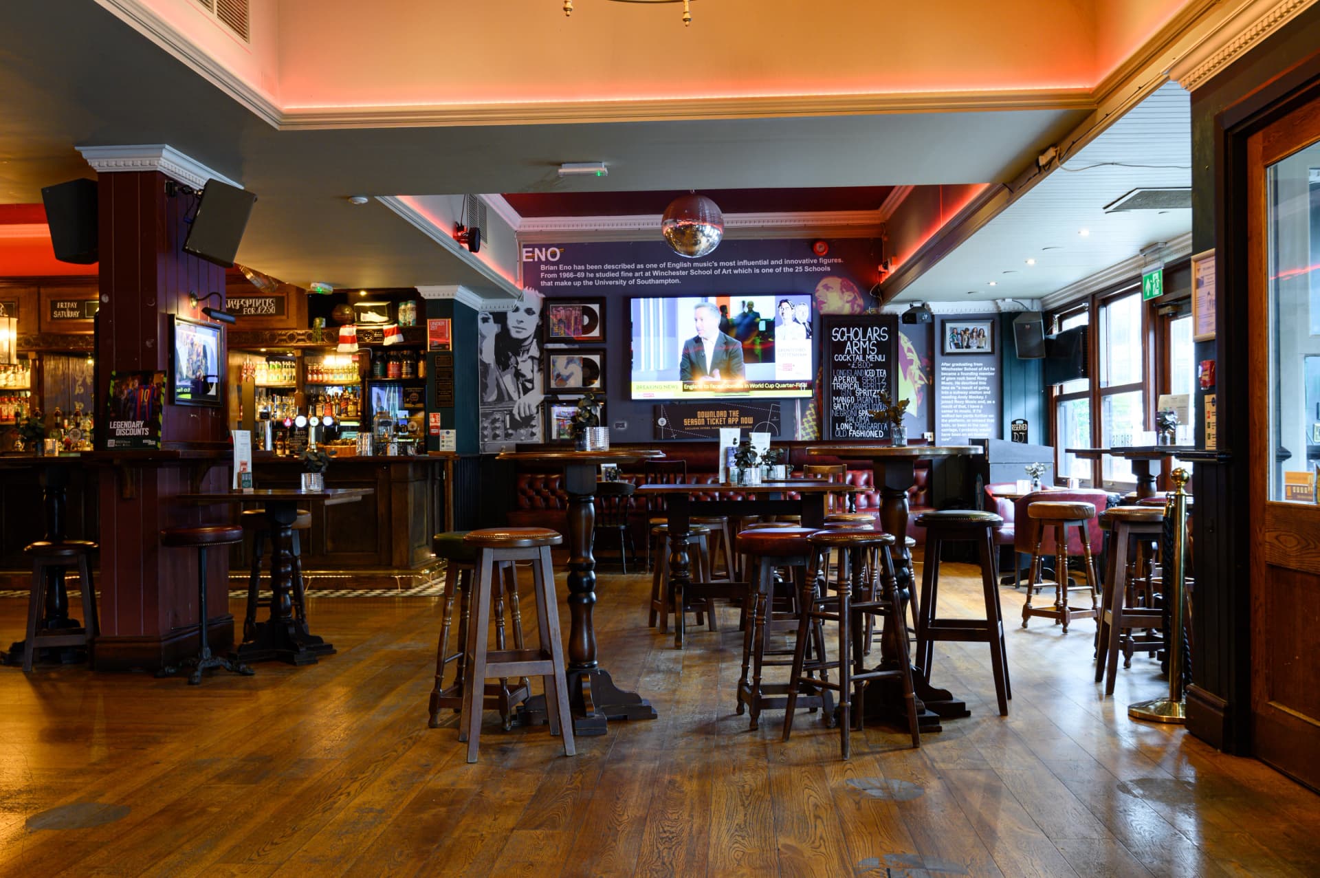 Scholars Arms