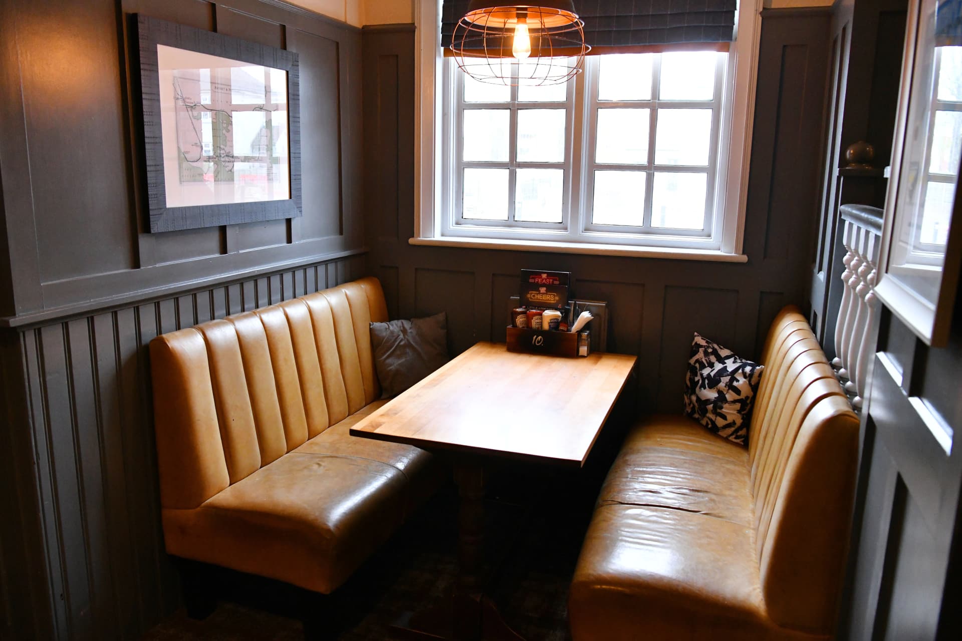 Coach & Horses