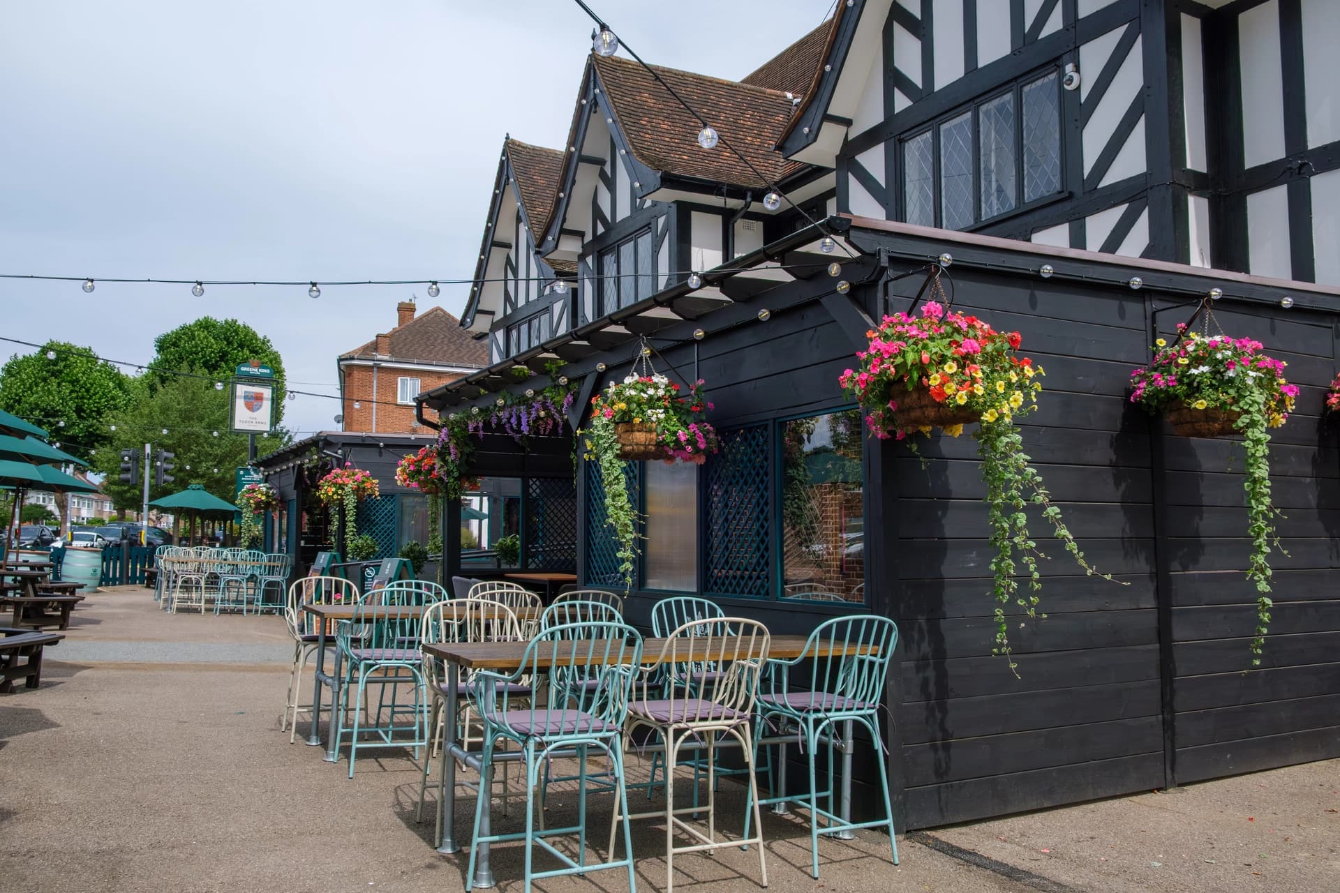 Tudor Arms