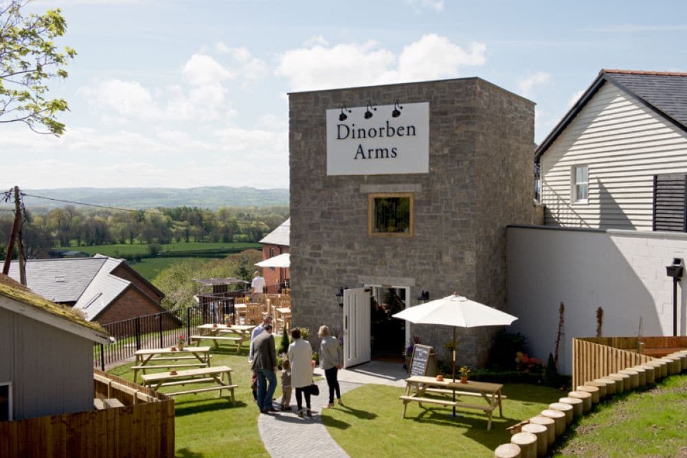 Brunning & Price - The Dinorben Arms