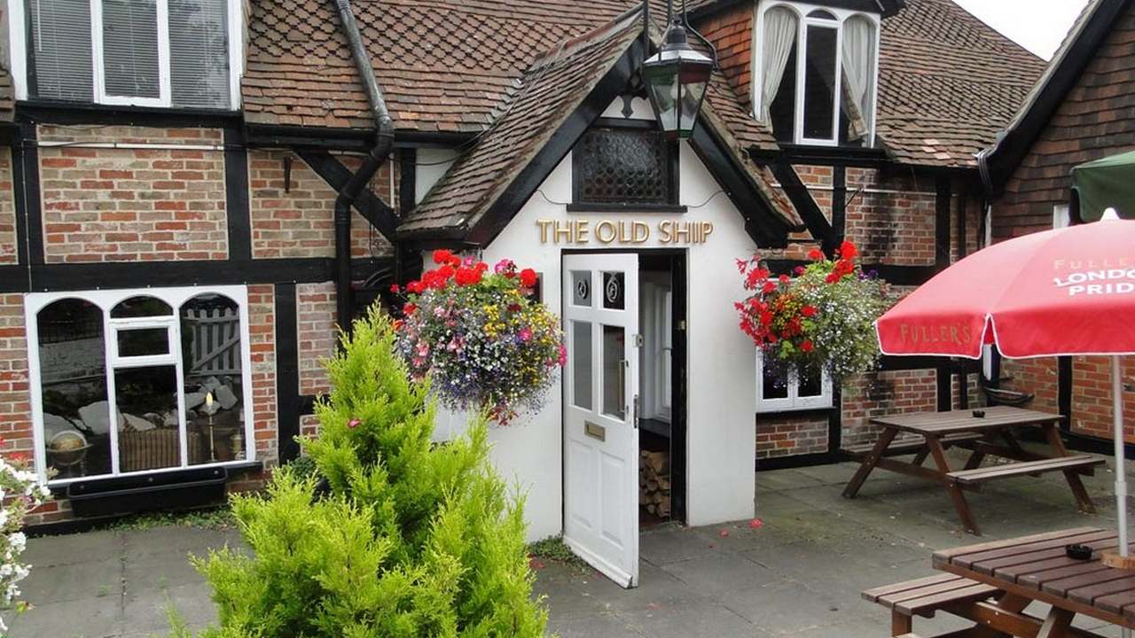 The Old Ship, Swanwick