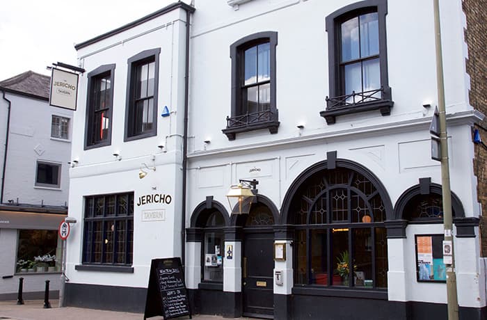 Castle Pubs - The Jericho