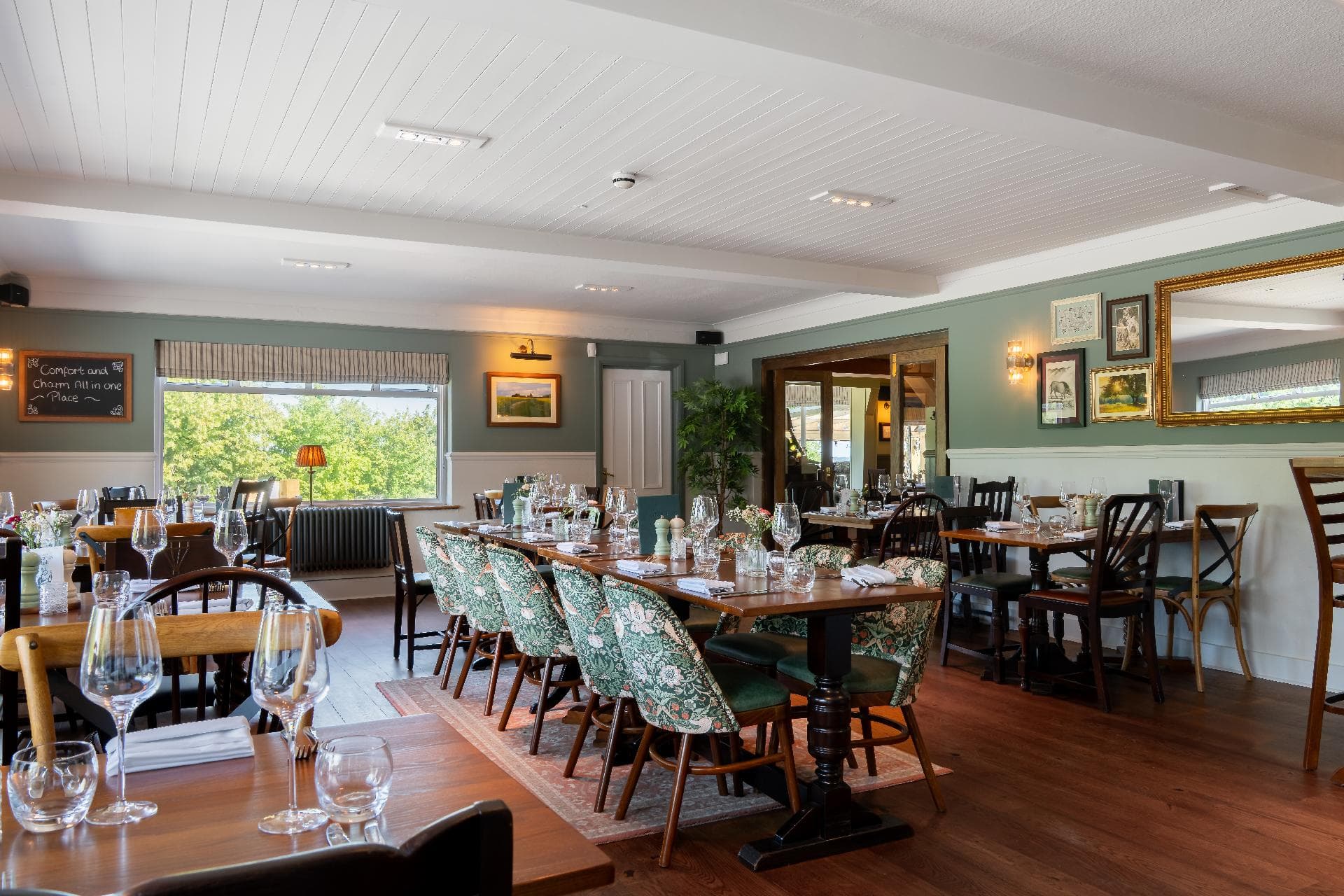 The Hampshire Hog, Clanfield