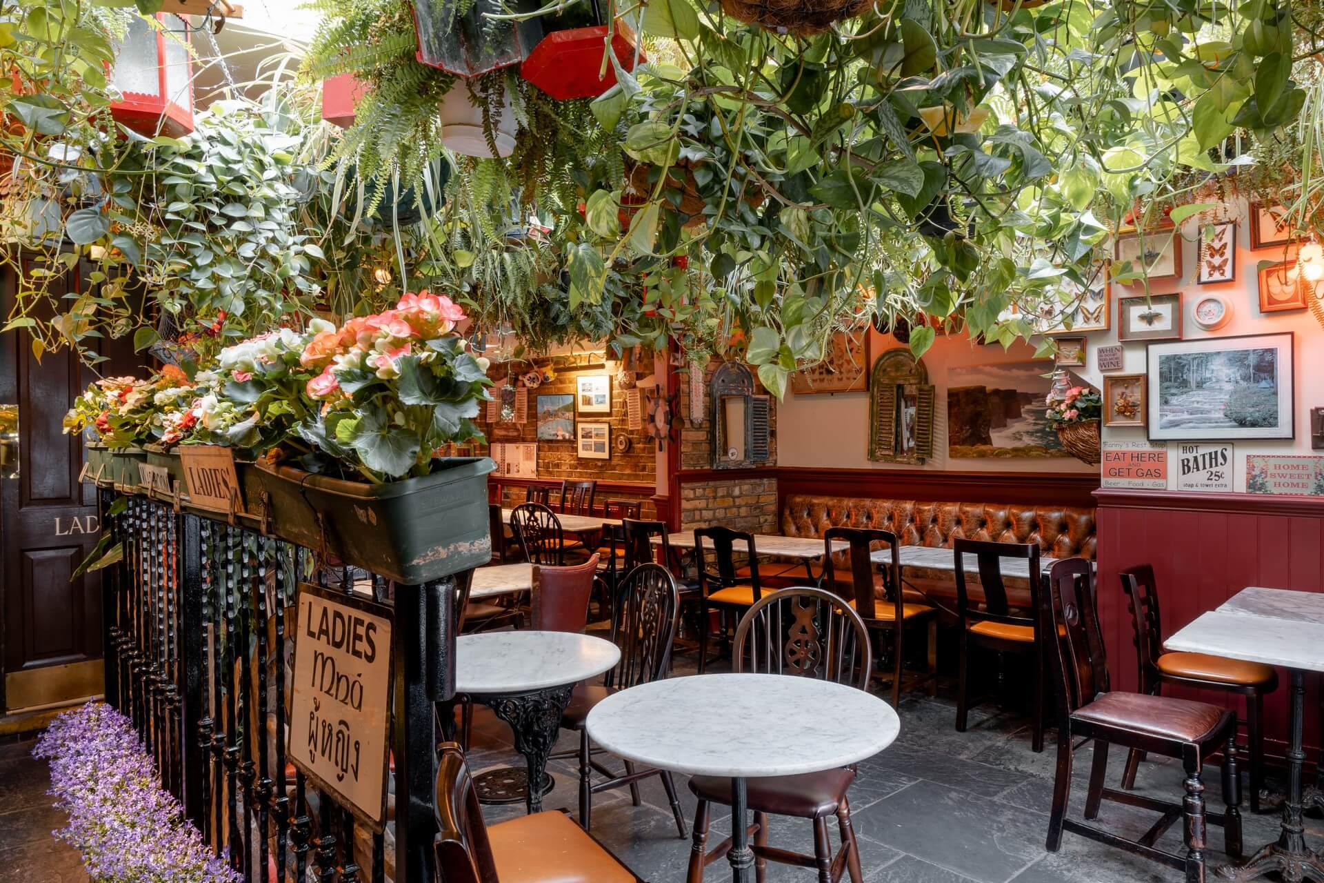 The Churchill Arms, Kensington