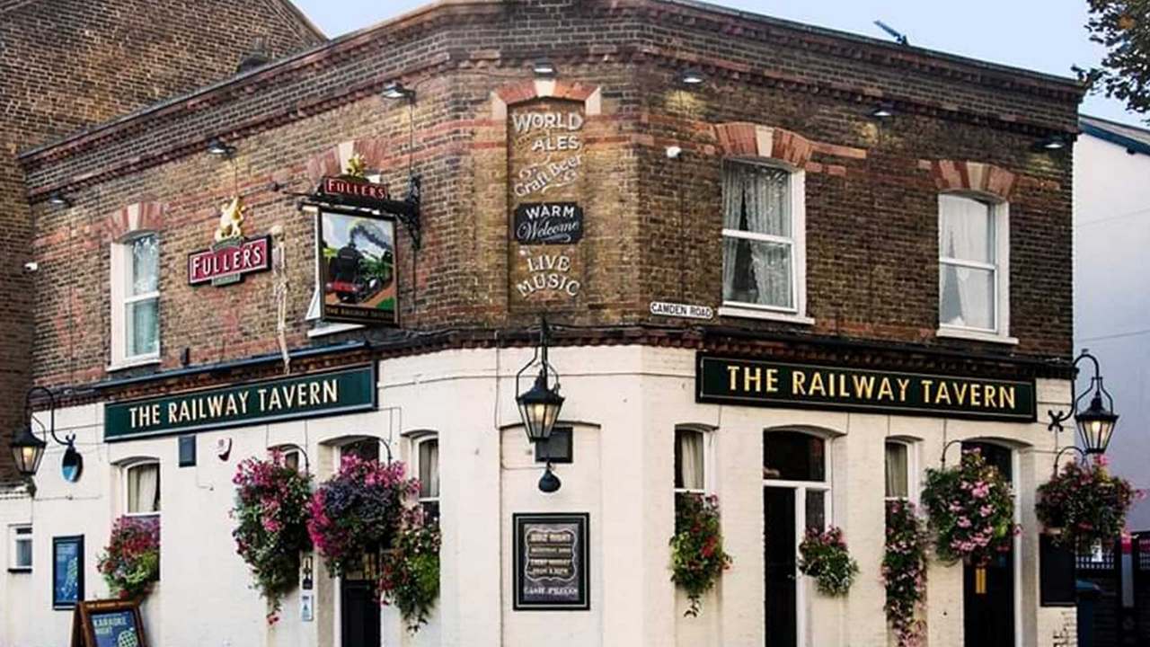 The Railway Tavern, Carshalton